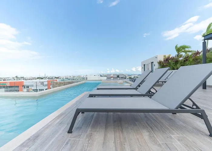 Apartamento Oasis - 2 Bedroom With Pool, Gym, Private Terrace - At Veranto Playa del Carmen