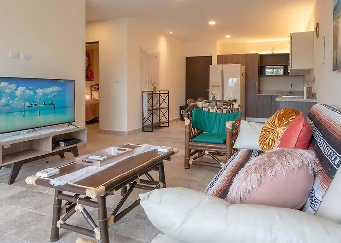 Oasis - 2 Bedroom With Pool, Gym, Private Terrace - At Veranto Playa del Carmen